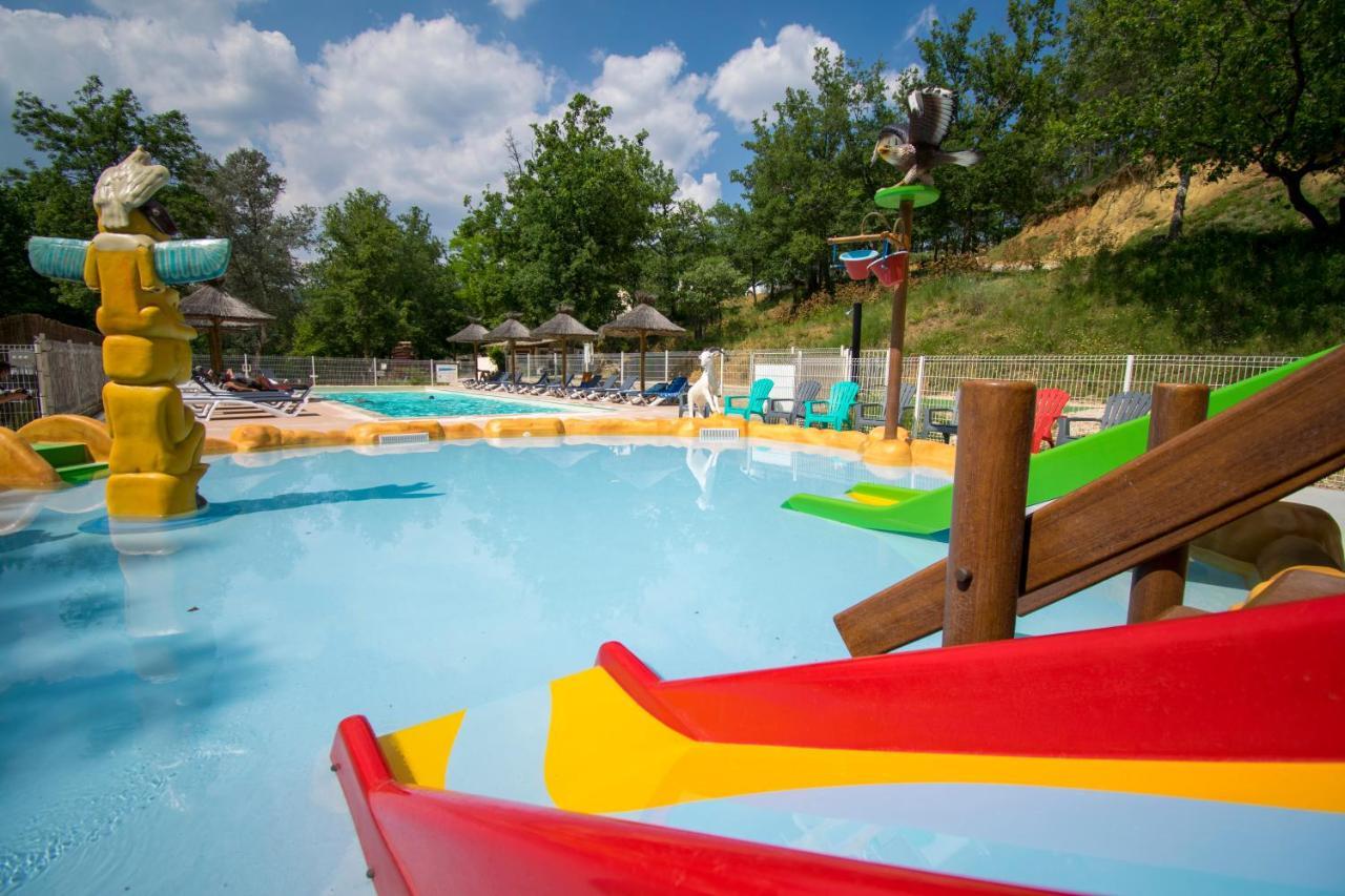 Camping le Colorado Rustrel Esterno foto