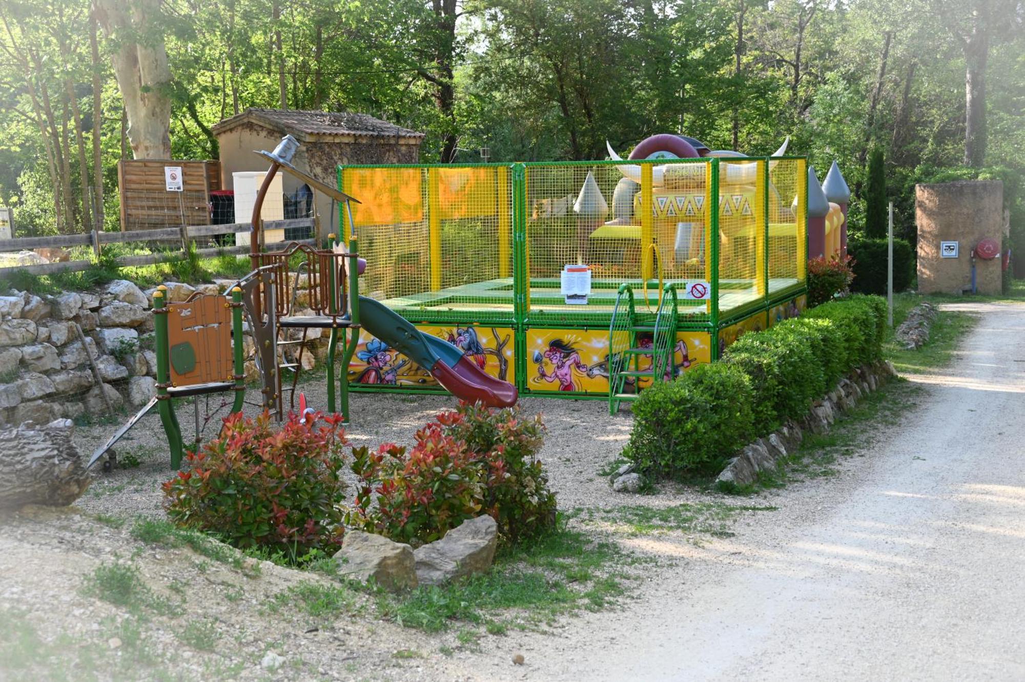 Camping le Colorado Rustrel Esterno foto