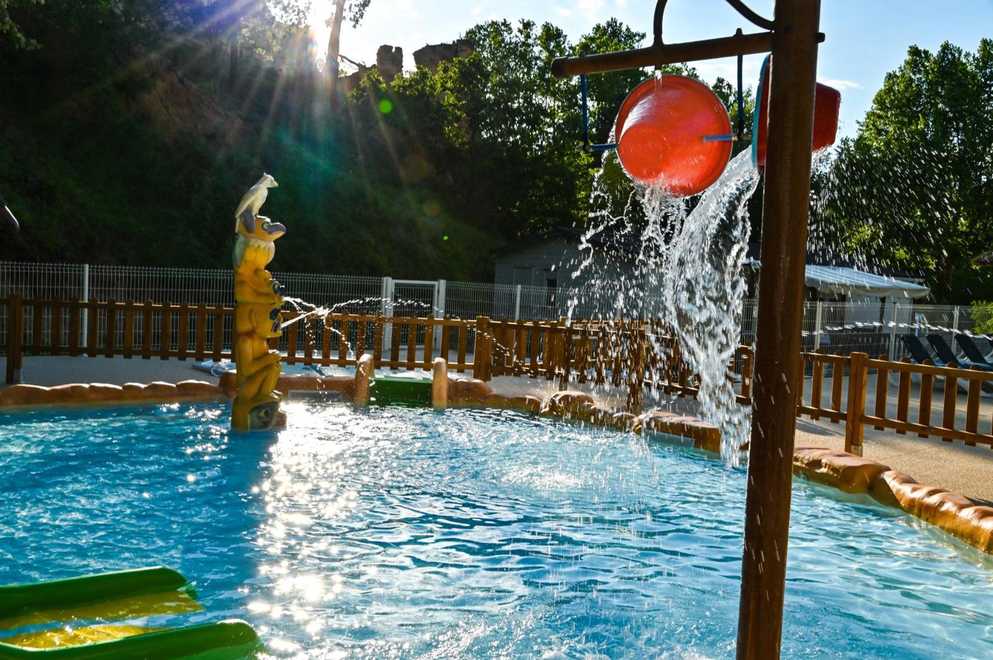 Camping le Colorado Rustrel Esterno foto