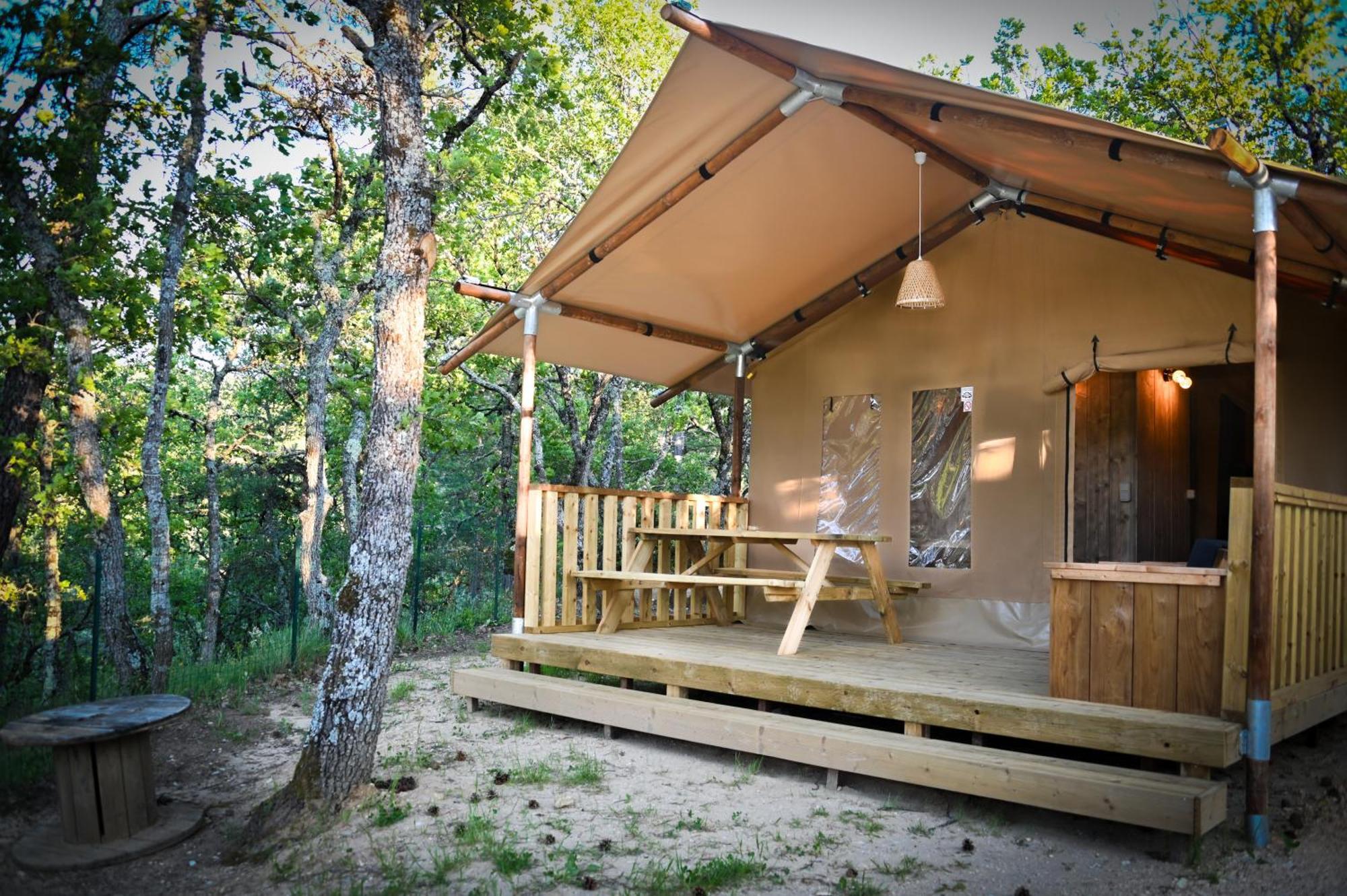 Camping le Colorado Rustrel Esterno foto