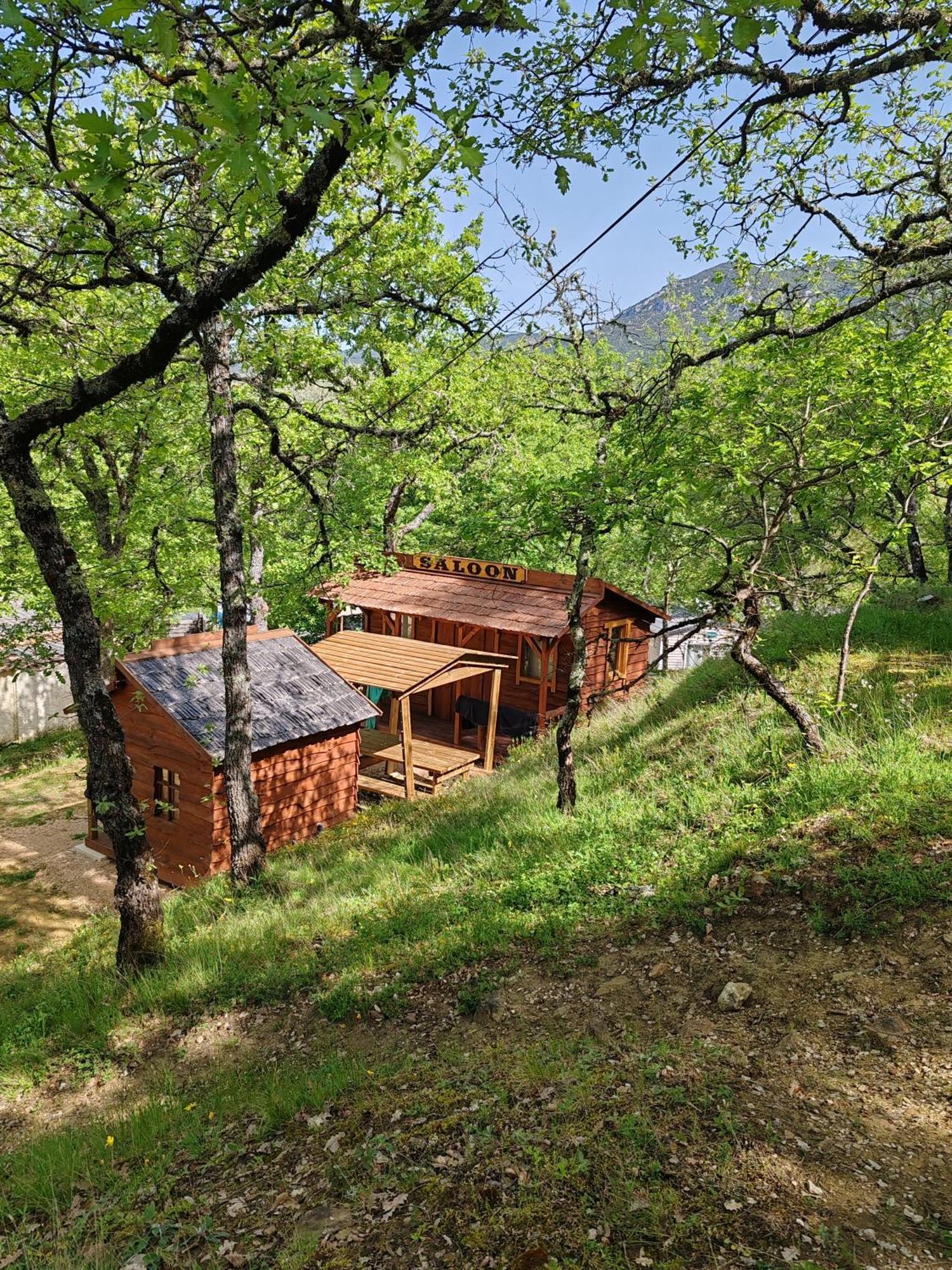 Camping le Colorado Rustrel Esterno foto