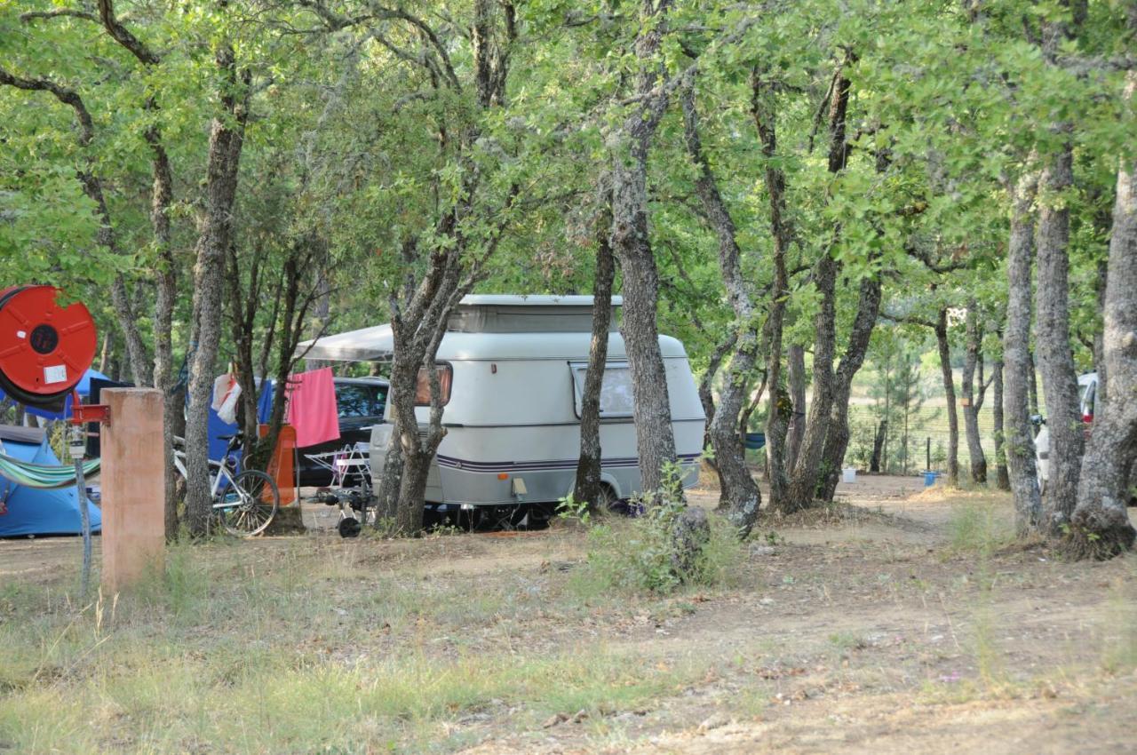 Camping le Colorado Rustrel Esterno foto